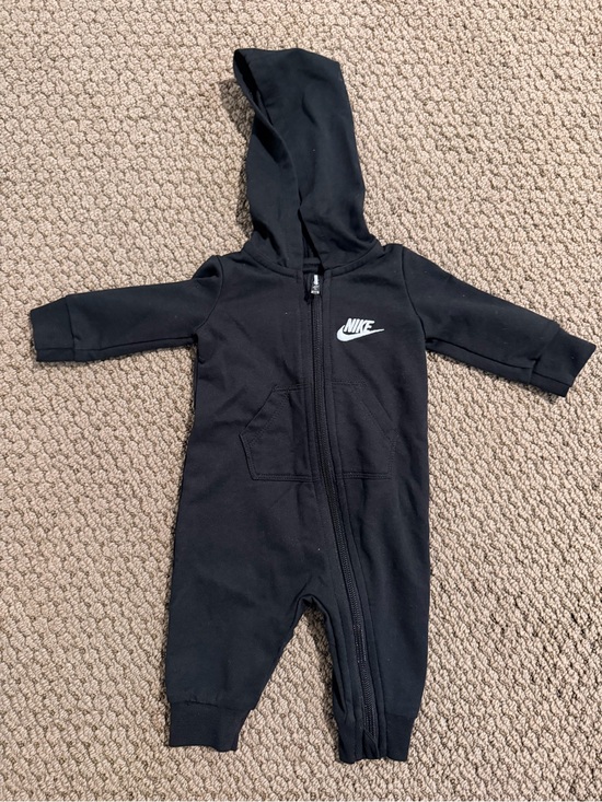 Nike Other - Nike Black Hooded Zip-Up One-Piece Bodysuit for Kids 3months